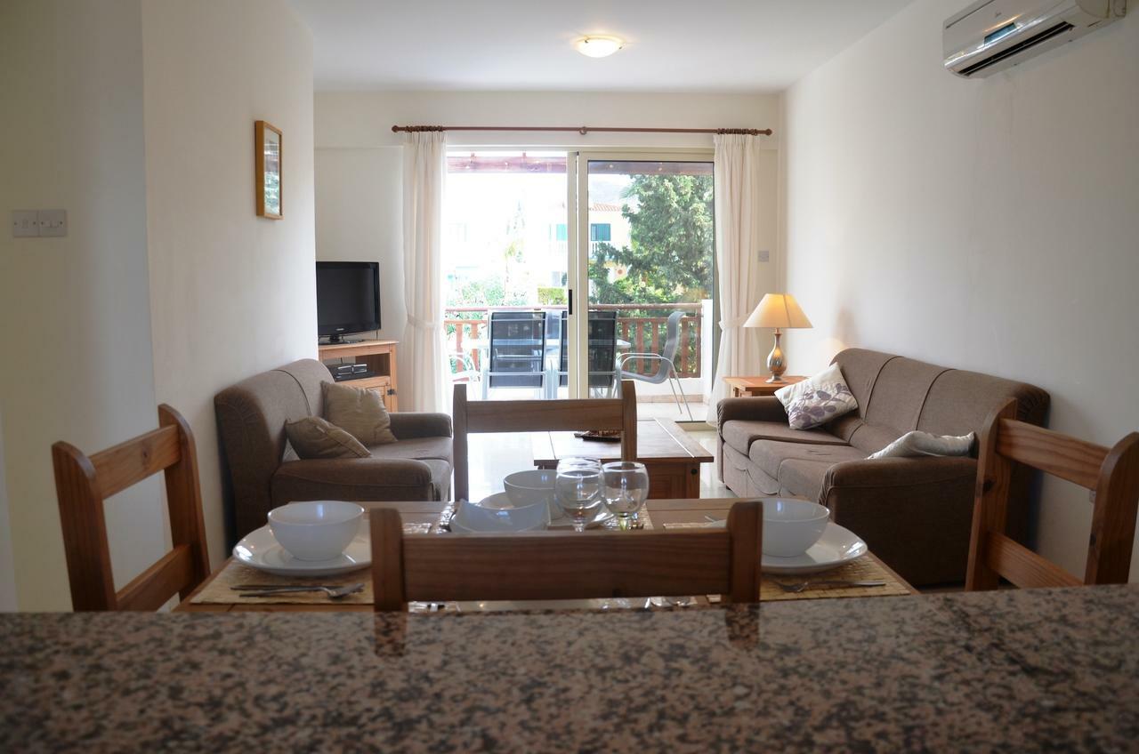 Top Floor, 2 Bedroom Apartment Vanessa D204, Free Wifi, Village View Péja Rom bilde